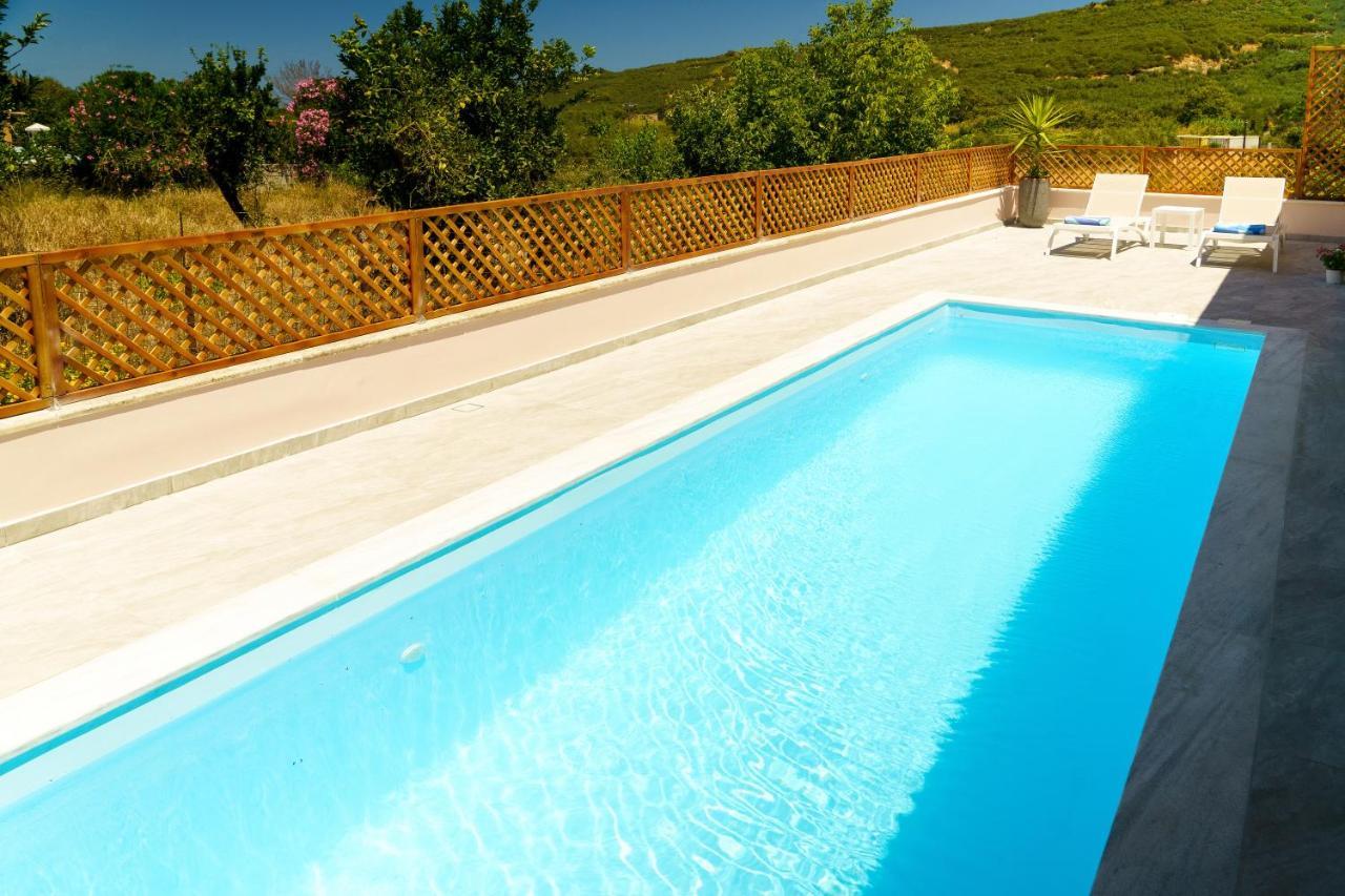 Arch Houses - Sharing Pool Spilia  Exterior photo